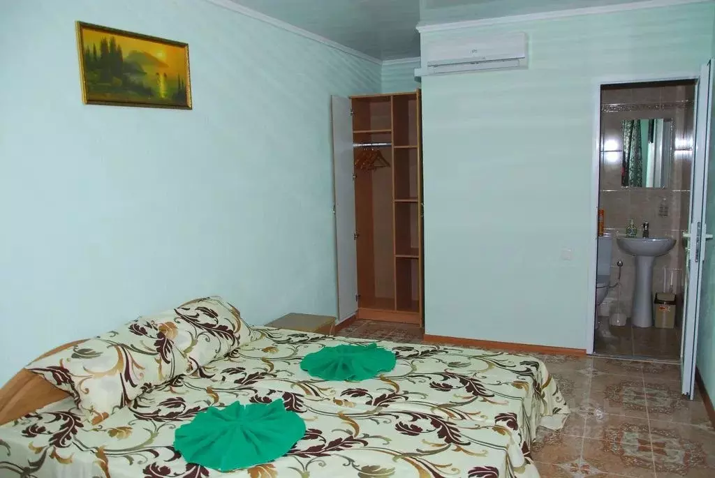 Комната Крым, Феодосия ул. Листовничей, 24 - Фото 2