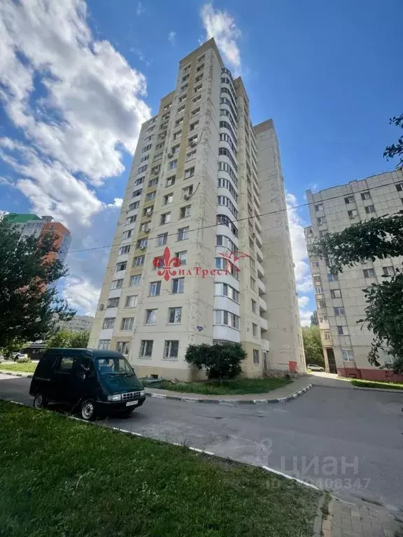4-к кв. Белгородская область, Белгород Садовая ул., 120в (83.5 м) - Фото 0