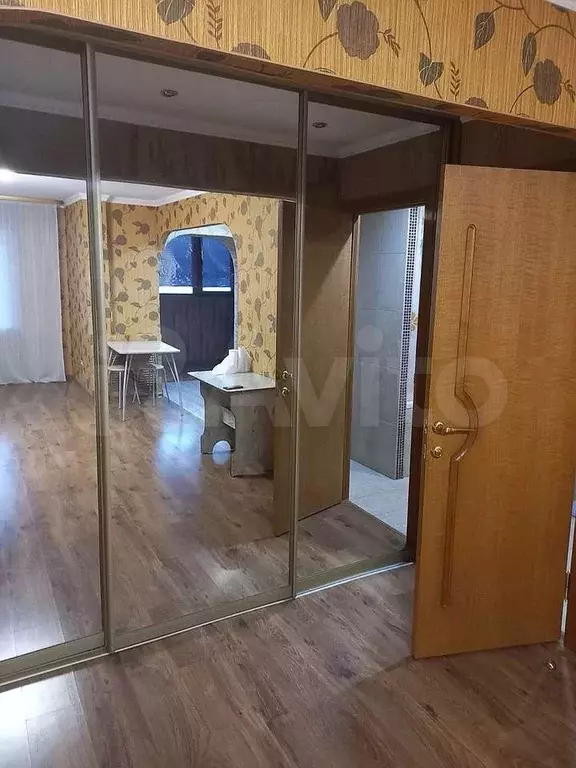 1-к. квартира, 42 м, 9/16 эт. - Фото 1