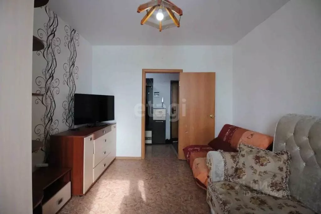 1-к кв. Ямало-Ненецкий АО, Новый Уренгой Сибирская ул., 85 (32.9 м) - Фото 1