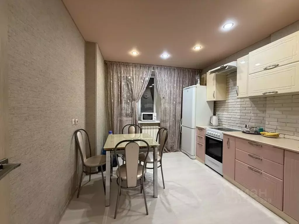 2-к кв. Татарстан, Казань ул. Академика Глушко, 4 (52.0 м) - Фото 1