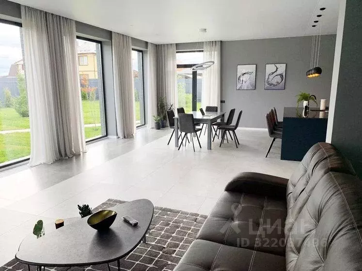 Дом в Московская область, Щелково д. Потапово,  (280 м) - Фото 2