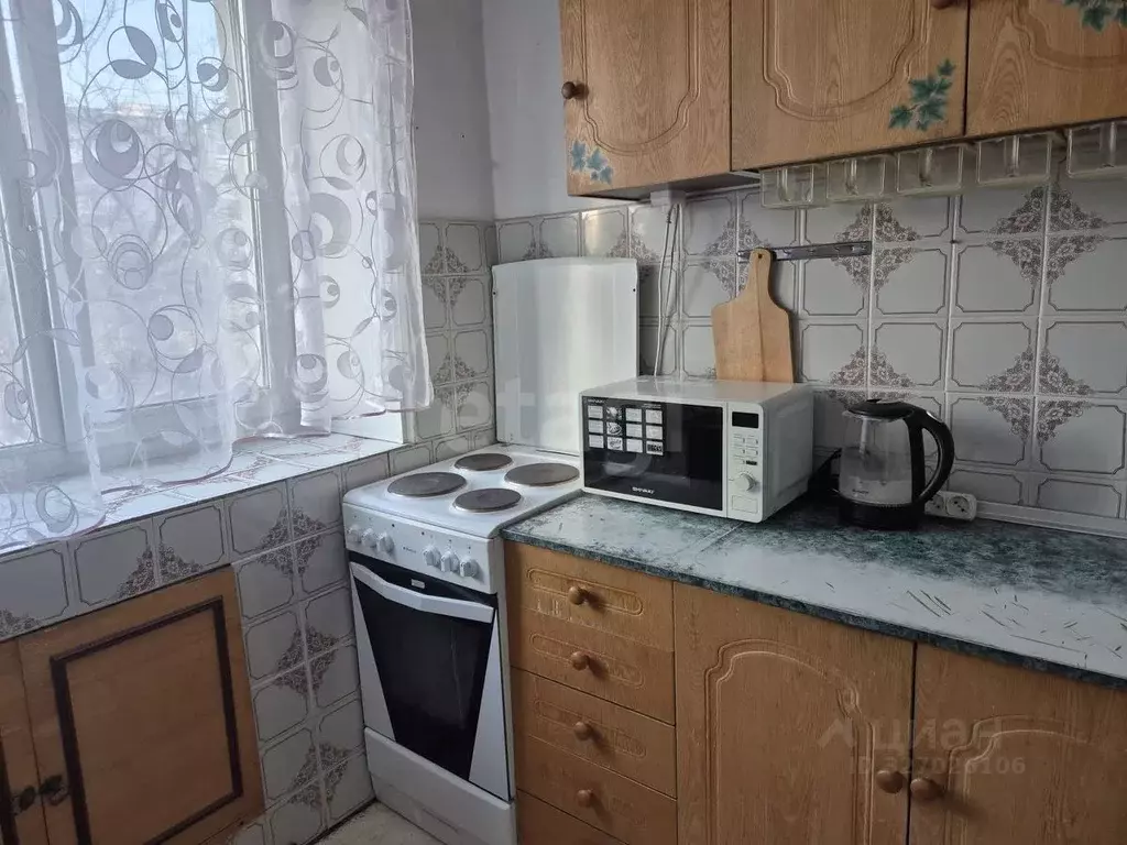 3-к кв. Тюменская область, Тюмень Курская ул., 3 (50.0 м) - Фото 1