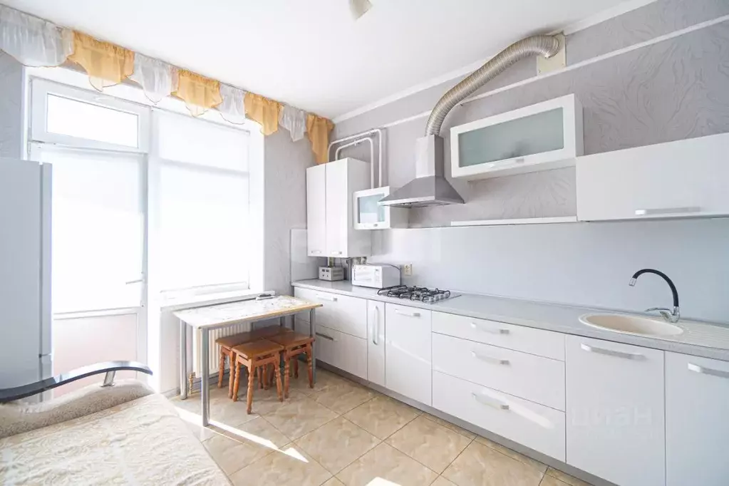 1-к кв. Севастополь ул. Челнокова, 12/3 (43.8 м) - Фото 1
