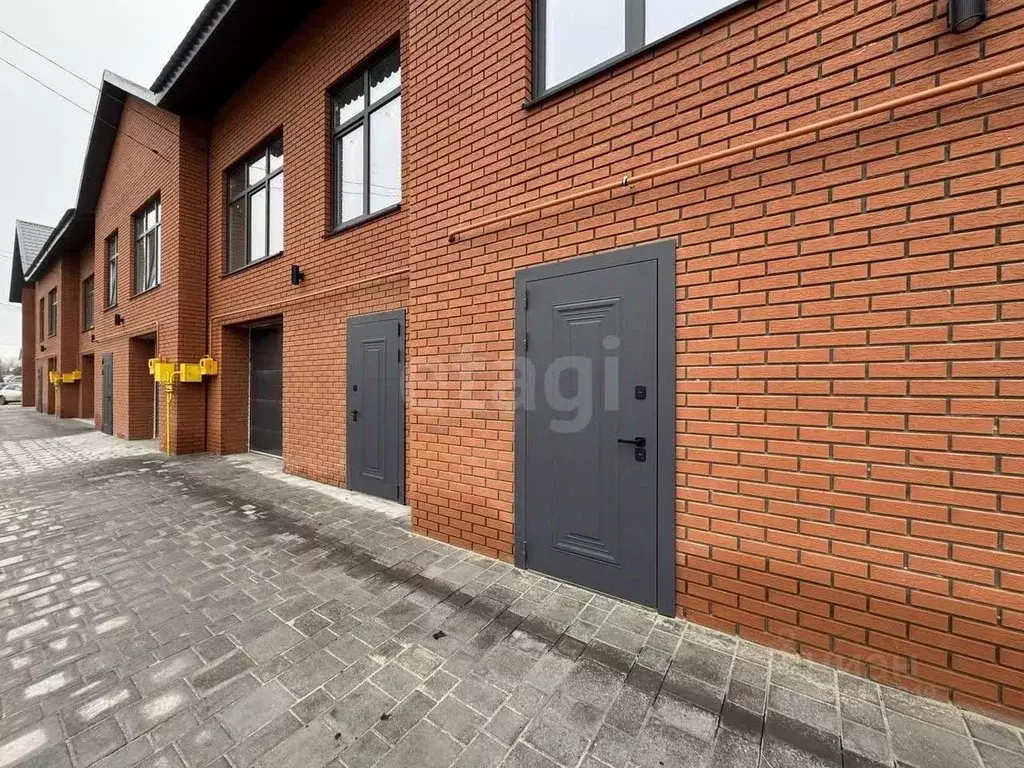 Таунхаус в Оренбургская область, Оренбург ул. Кипарисовая, 7 (150 м) - Фото 2