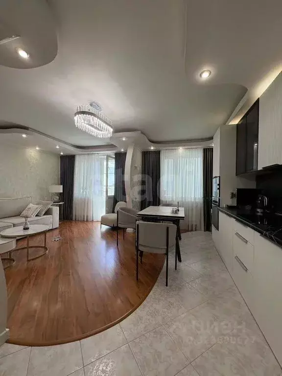 2-к кв. Самарская область, Тольятти ул. Автостроителей, 84А (77.0 м) - Фото 2