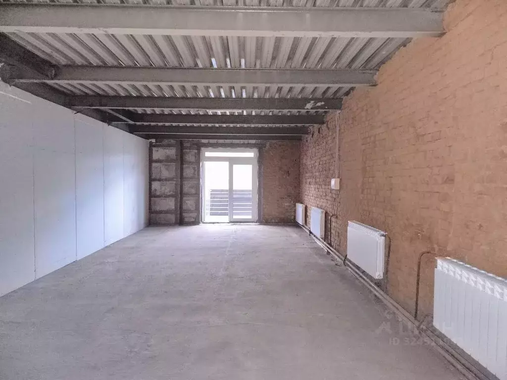 Торговая площадь в Москва Смирновская ул., 2С1 (65 м) - Фото 1