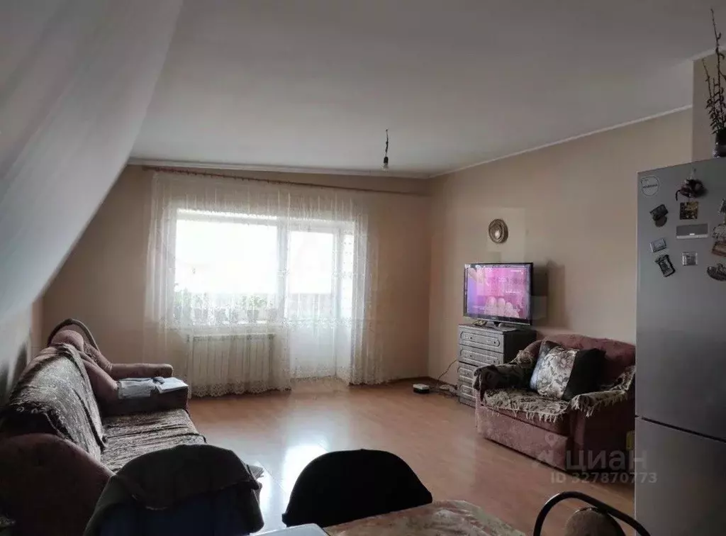 2-к кв. Хакасия, Абакан ул. Комарова, 24 (57.3 м) - Фото 1