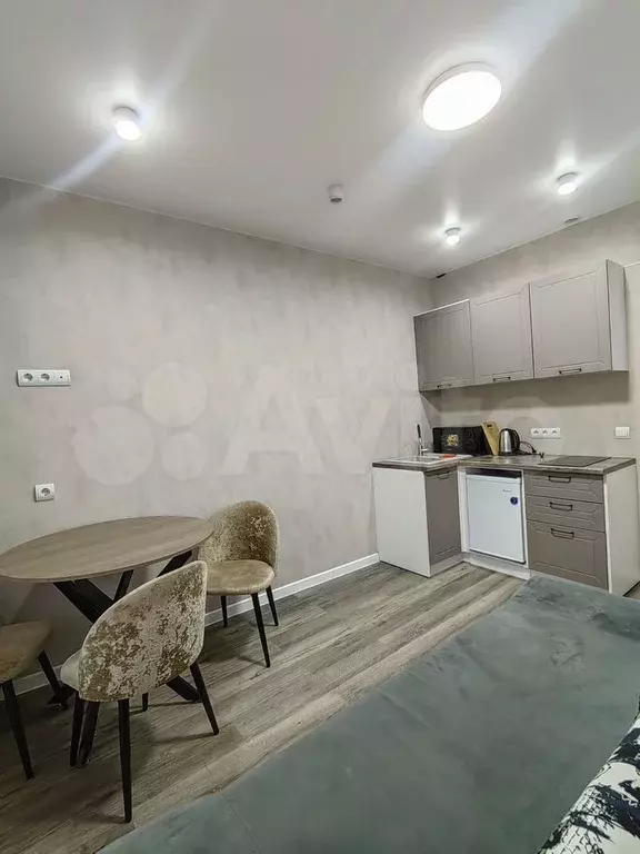 1-к. квартира, 45 м, 2/10 эт. - Фото 1
