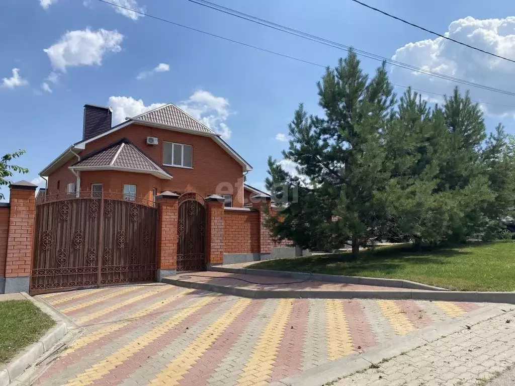 Дом в Белгородская область, Белгородский район, Никольское с/пос, с. ... - Фото 0