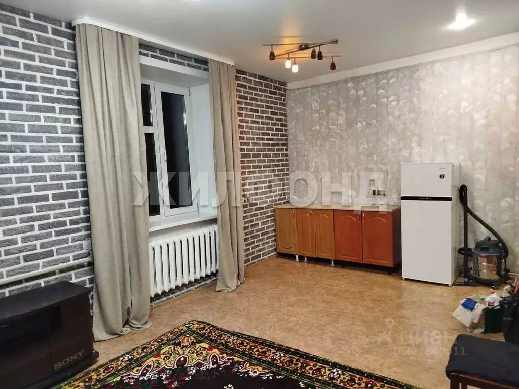 Комната Новосибирская область, Новосибирск ул. Халтурина, 33 (19.0 м) - Фото 2