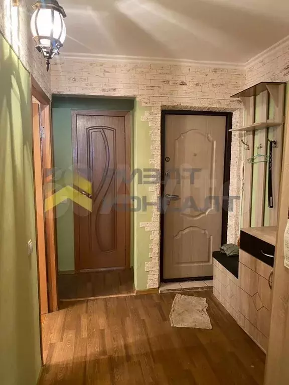 4-к. квартира, 59 м, 1/5 эт. - Фото 0