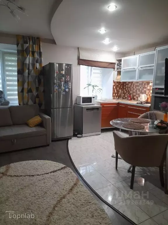 2-к кв. Волгоградская область, Волгоград Двинская ул., 8 (43.8 м) - Фото 1