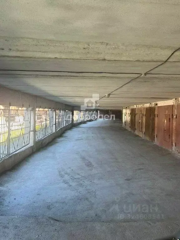 Гараж в Свердловская область, Екатеринбург Вокзальный жилрайон, ул. ... - Фото 1