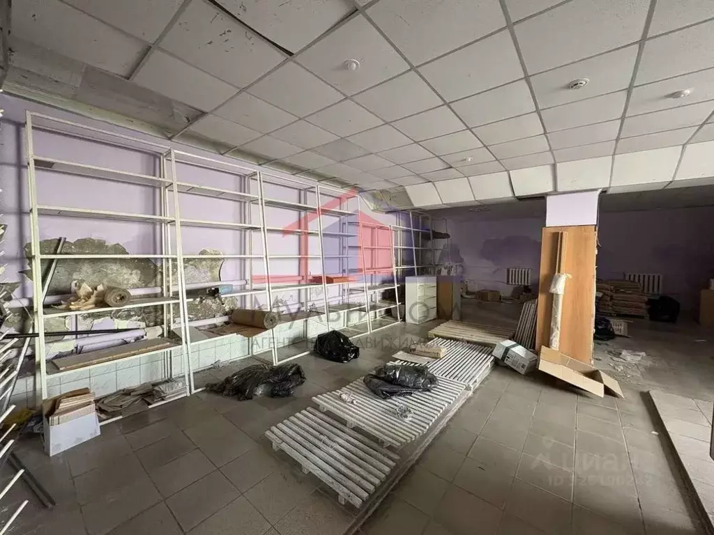 Торговая площадь в Белгородская область, Старый Оскол Пролетарская ... - Фото 1