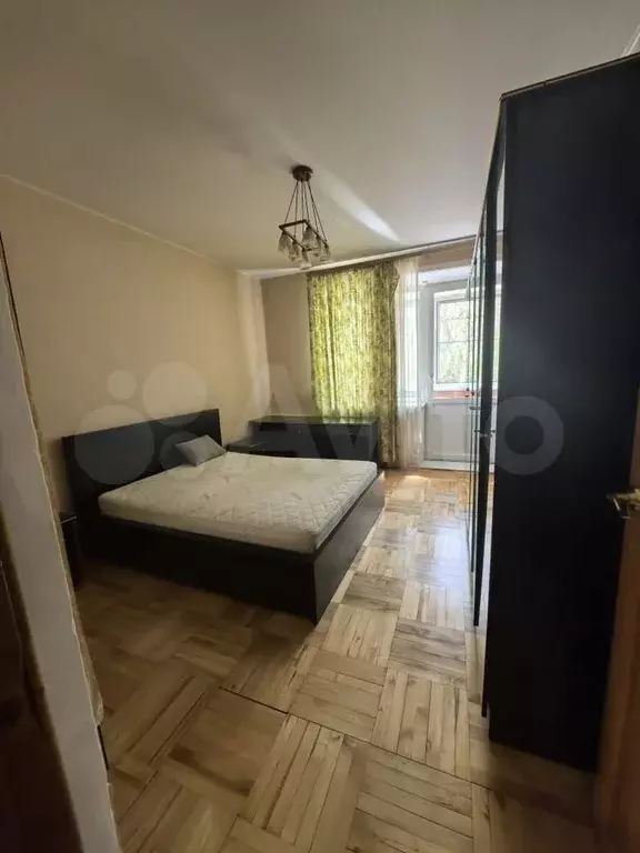 3-к. квартира, 95 м, 2/4 эт. - Фото 1