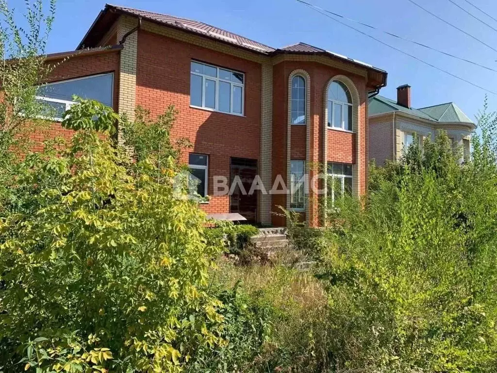 Дом в Саратовская область, Балаково Арагонитовая ул., 20 (400 м) - Фото 2