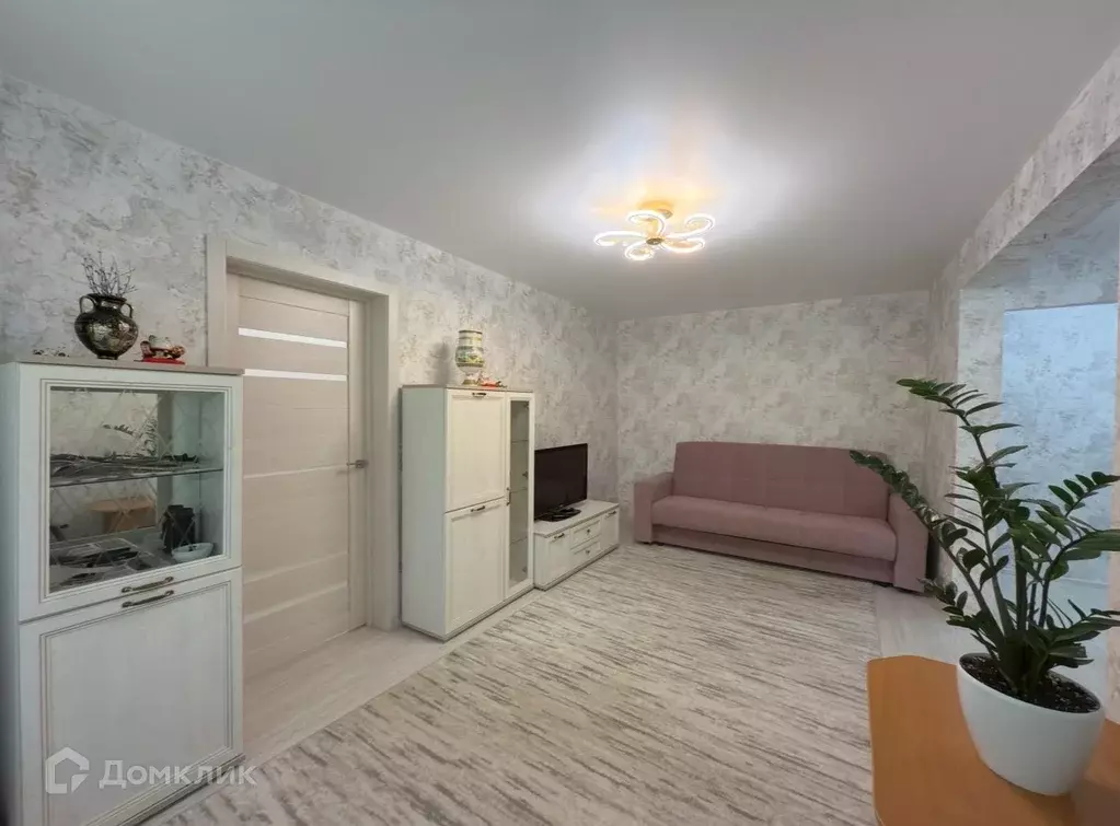 Продаётся 2-к квартира, 42.5 м - Фото 0