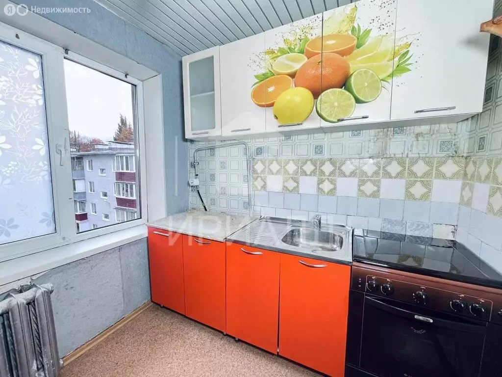 3-комнатная квартира: Железногорск, улица Гагарина, 27 (60.5 м) - Фото 0