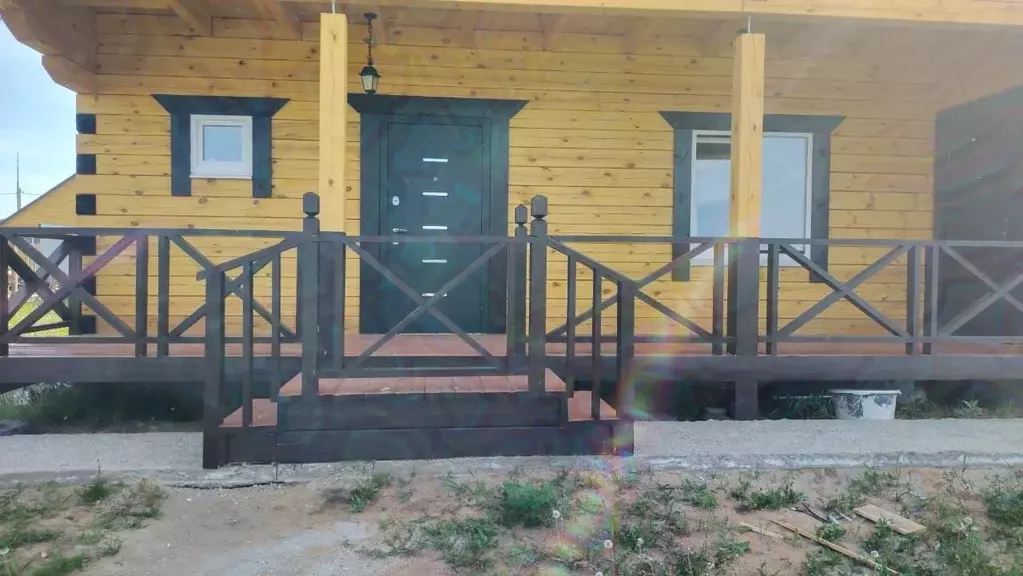 Дом в Иркутская область, Качугский муниципальный округ, с. Карлук ул. ... - Фото 1