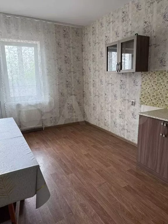 3-к. квартира, 78 м, 3/3 эт. - Фото 1