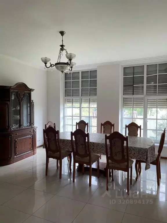 Дом в Ростовская область, Ростов-на-Дону 2-й Придонский пер., 1 (450 ... - Фото 1