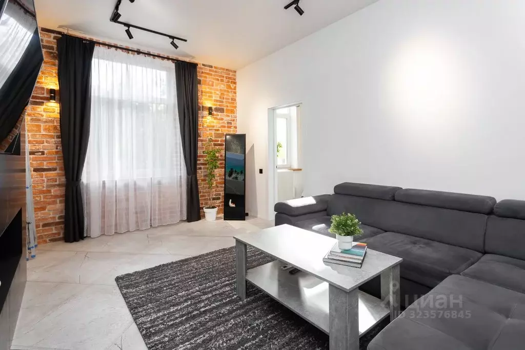 2-к кв. Калининградская область, Калининград ул. Носова, 5 (44.0 м) - Фото 1