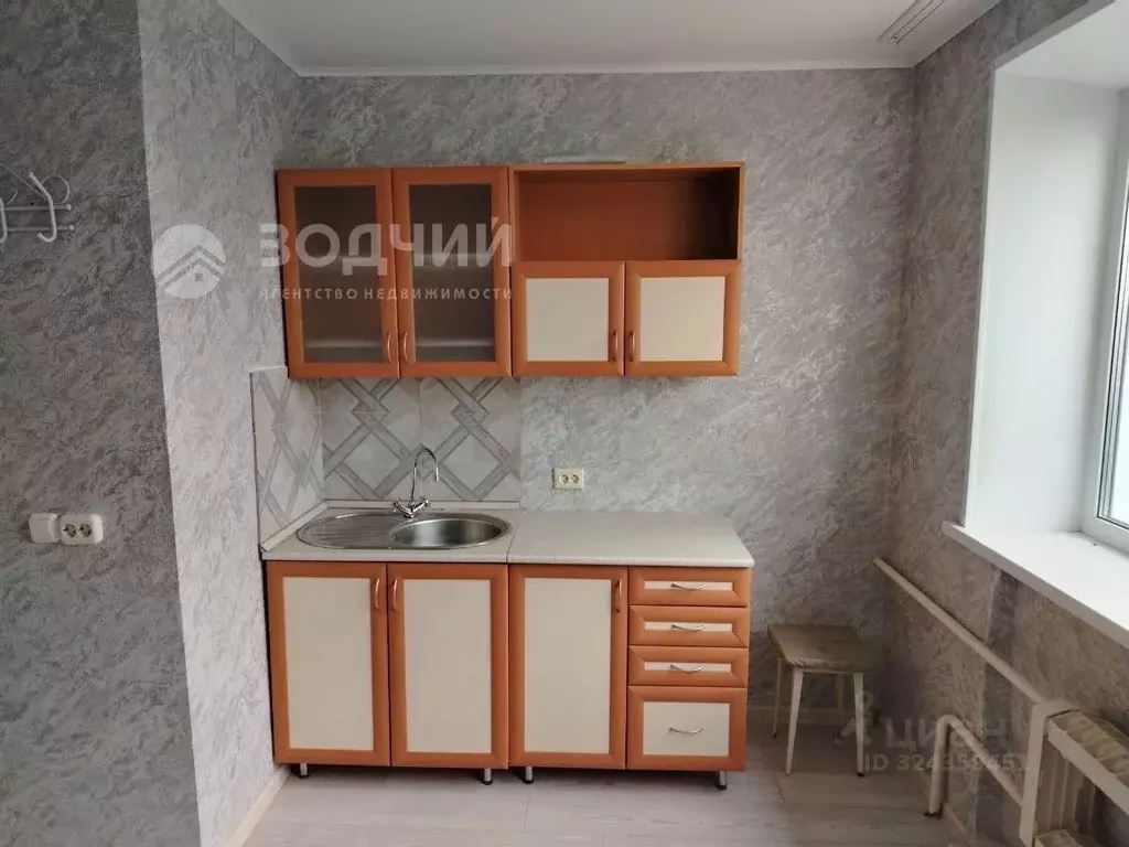 Комната Чувашия, Чебоксары просп. Мира, 42 (13.5 м) - Фото 2