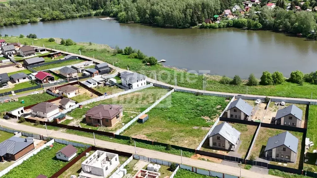 Участок в Московская область, Домодедово городской округ, д. Шишкино ... - Фото 1