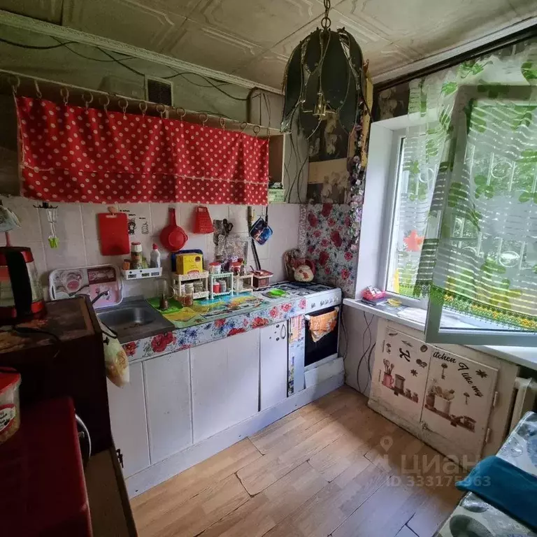 2-к кв. Калининградская область, Советск ул. Пятницкого, 6 (44.8 м) - Фото 2