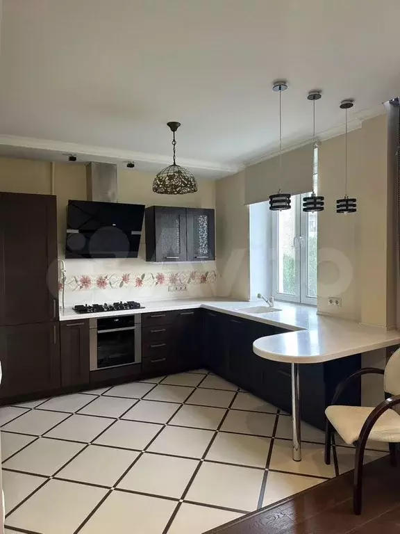 2-к. квартира, 58 м, 7/12 эт. - Фото 0