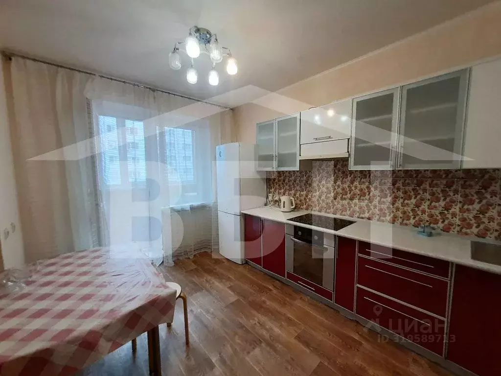 2-к кв. Воронежская область, Воронеж просп. Патриотов, 31 (68.0 м) - Фото 0