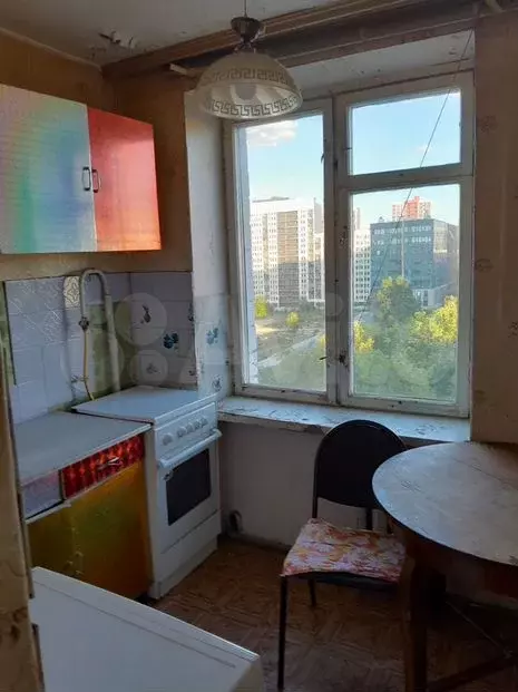 2-к. квартира, 40м, 9/9эт. - Фото 0