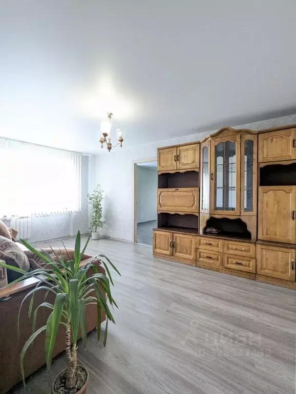 3-к кв. Саратовская область, Саратов Шелковичная ул., 128 (65.3 м) - Фото 1