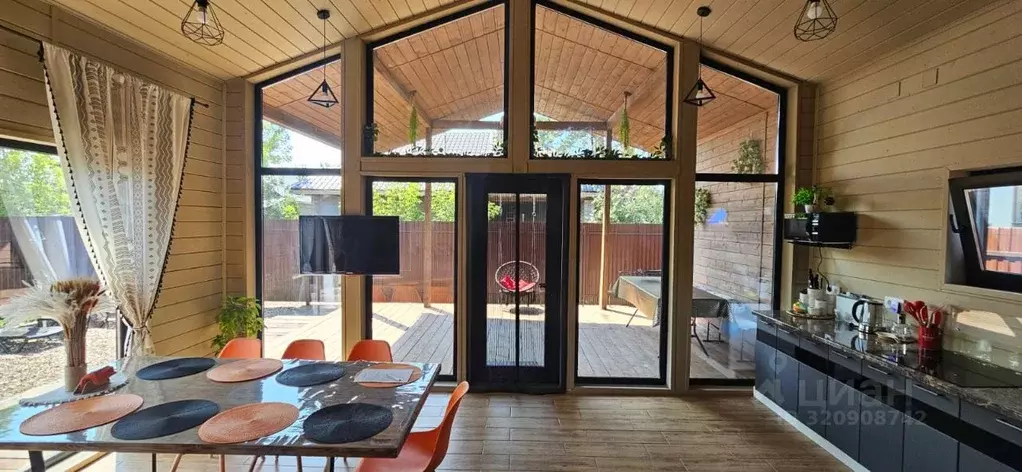 Дом в Оренбургская область, Оренбург Гидропресс-Госматрезервы-Станция ... - Фото 1