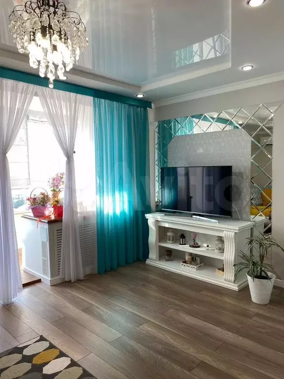 3-к. квартира, 80 м, 9/9 эт. - Фото 1