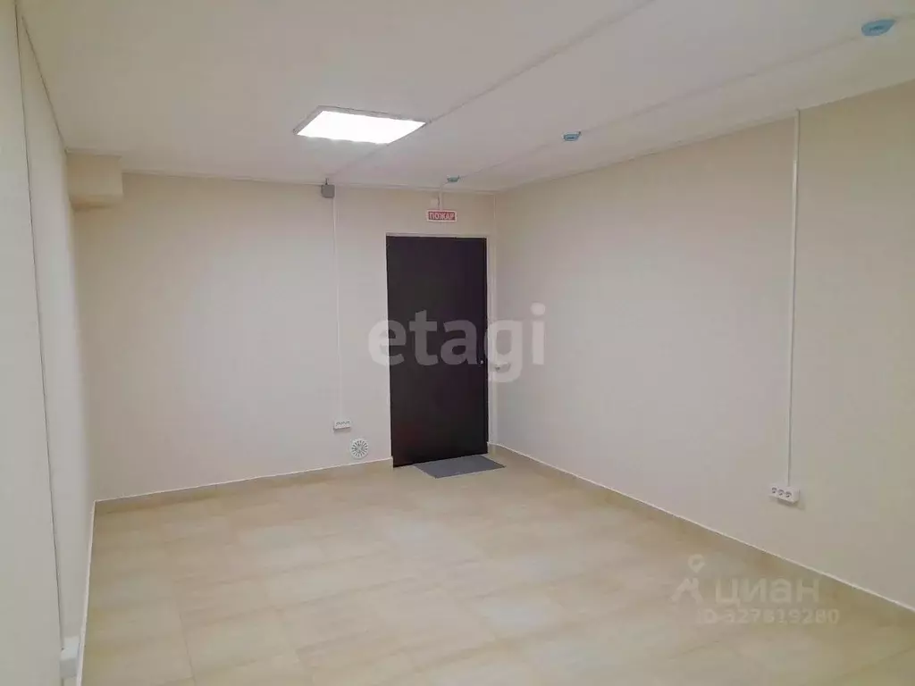 Офис в Краснодарский край, Анапа ул. Адмирала Пустошкина, 22к11 (20 м) - Фото 1