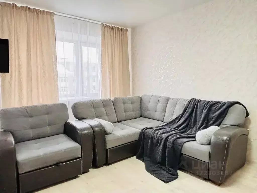 Студия Омская область, Омск просп. Мира, 6 (31.0 м) - Фото 1