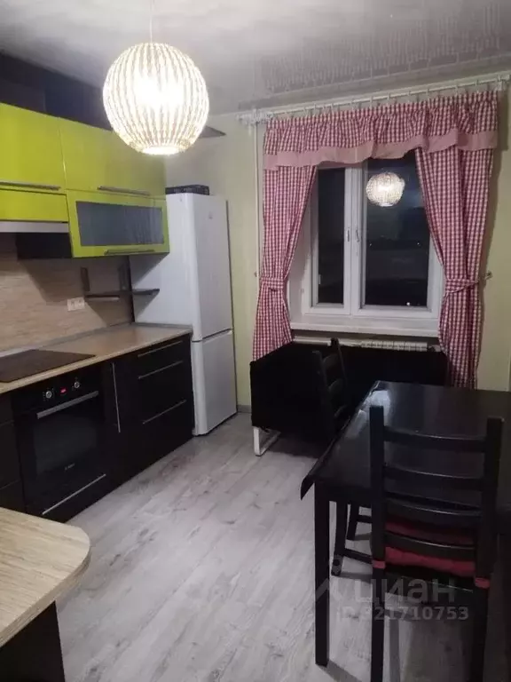 1-к кв. Новгородская область, Великий Новгород Нехинская ул., 32к2 ... - Фото 1