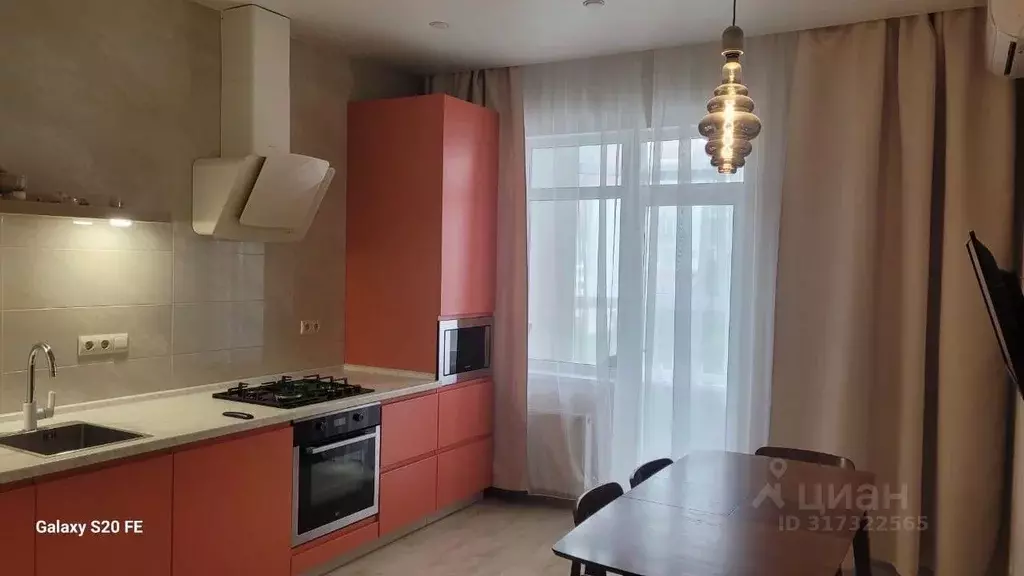 3-к кв. Краснодарский край, Геленджик ул. Витебская, 14к4 (118.0 м) - Фото 0