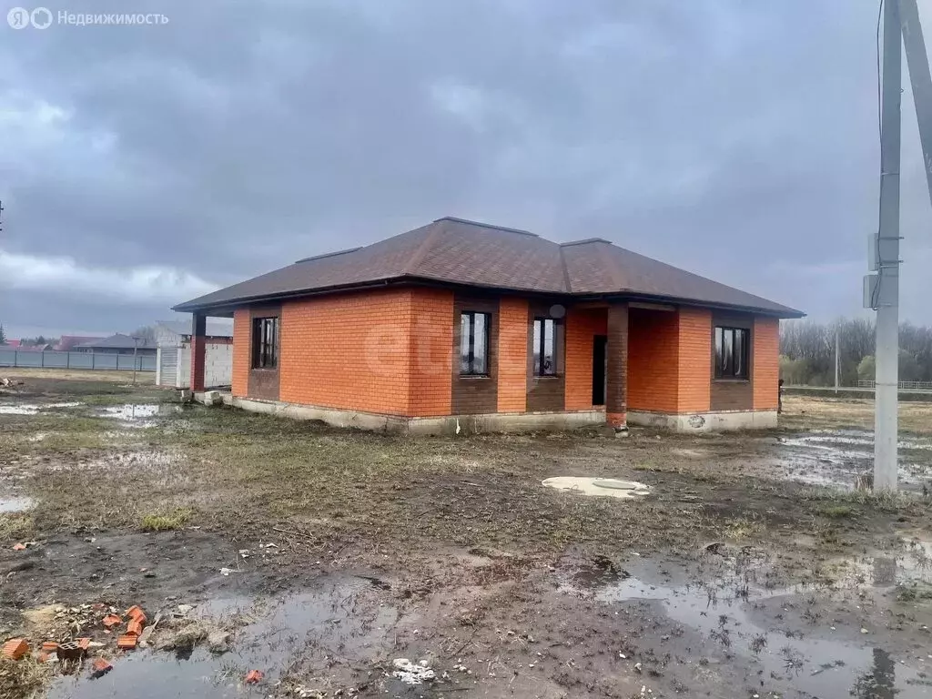 Дом в село Булгаково, улица Колесникова (145 м) - Фото 1