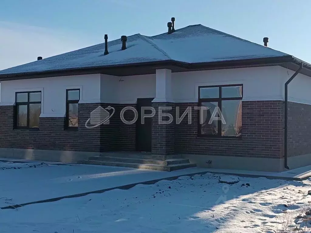 Дом в Тюменская область, Тюменский район, Новокаменский кп ул. ... - Фото 0