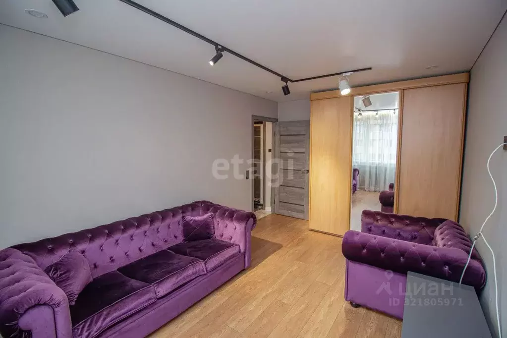 2-к кв. Ямало-Ненецкий АО, Новый Уренгой ул. Геологоразведчиков, 2А ... - Фото 1