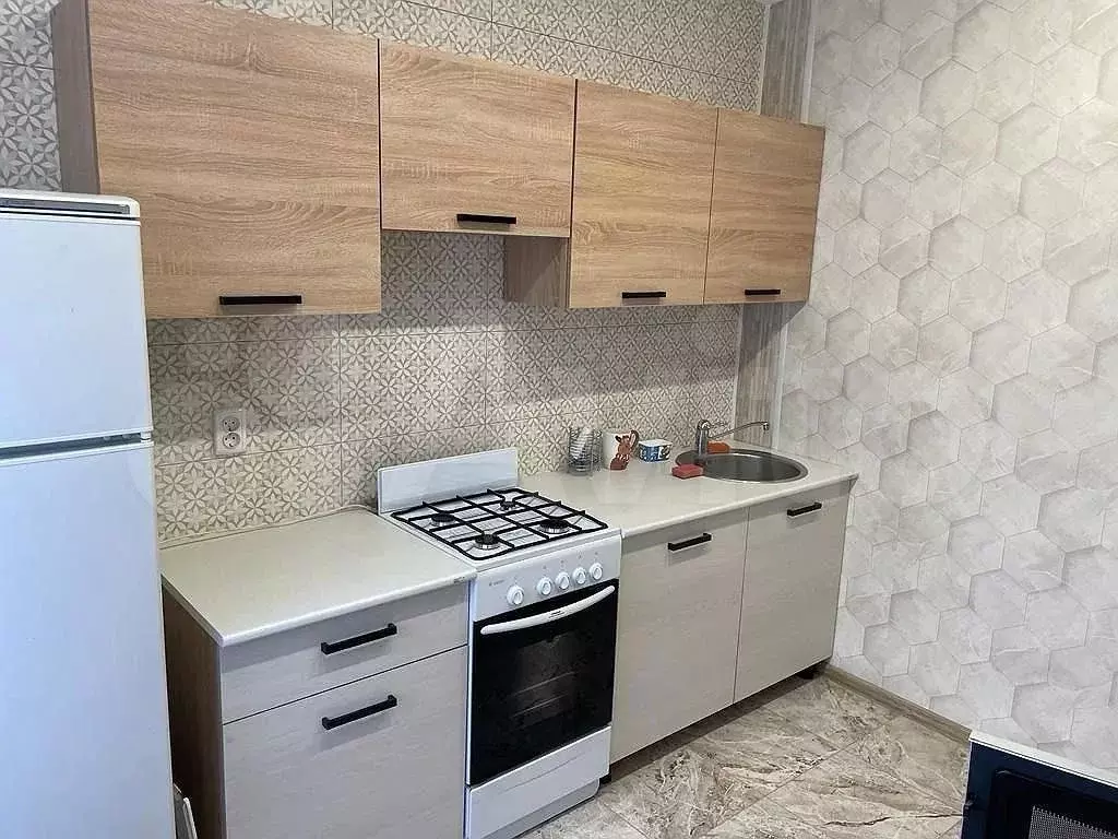 3-к. квартира, 63 м, 2/9 эт. - Фото 0