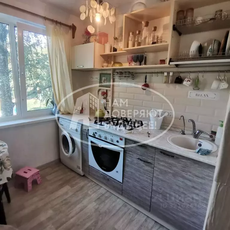 2-к кв. Пермский край, Пермь Братская ул., 22 (47.8 м) - Фото 2