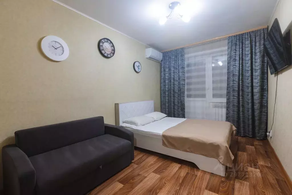 1-к кв. Красноярский край, Красноярск Взлетка мкр, ул. Батурина, 20 ... - Фото 0