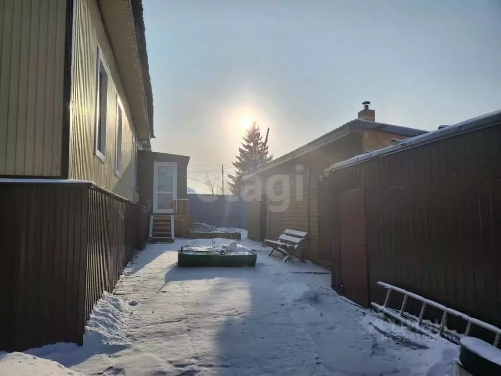 Дом в Красноярский край, Красноярск 2-я Линейная ул., 9 (92 м) - Фото 1