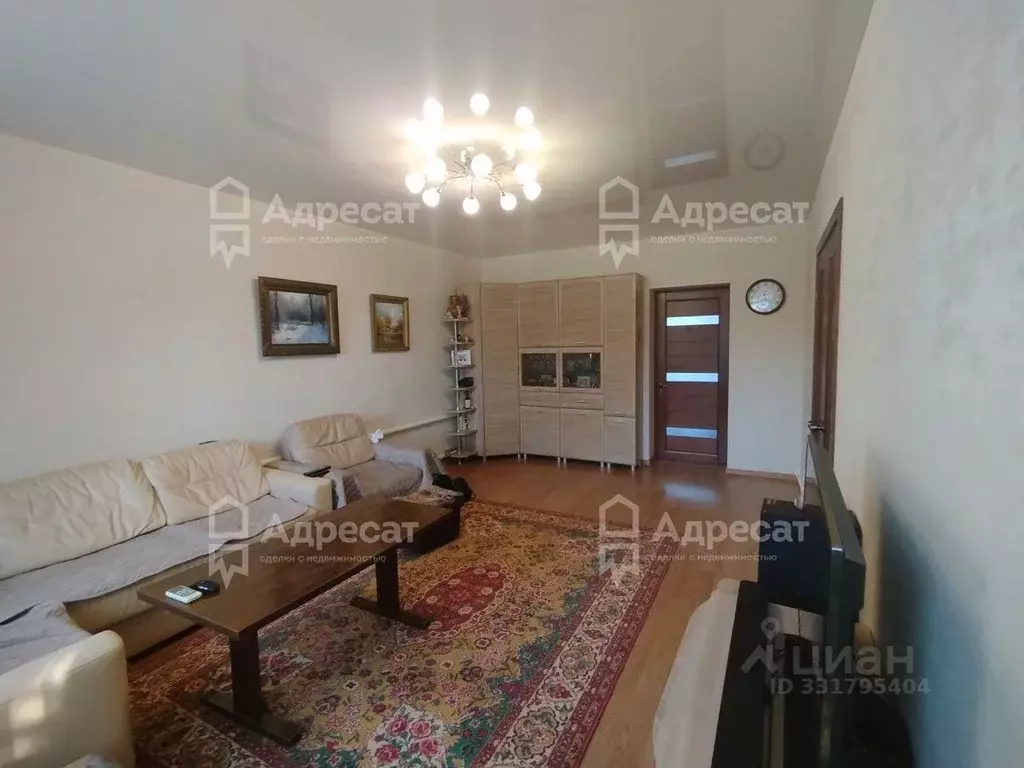 Дом в Волгоградская область, Дубовка Ленинградская ул. (81 м) - Фото 1