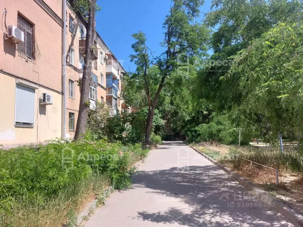 3-к кв. Волгоградская область, Волгоград ул. Кузнецова, 50 (60.5 м) - Фото 0