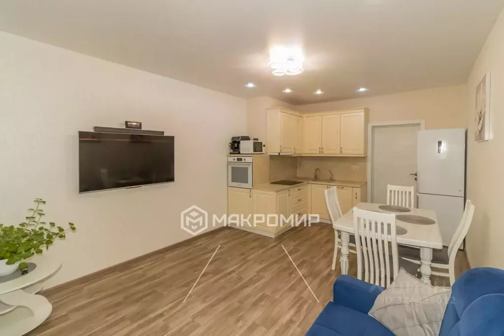 1-к кв. Челябинская область, Челябинск ул. Братьев Кашириных, 131б ... - Фото 1